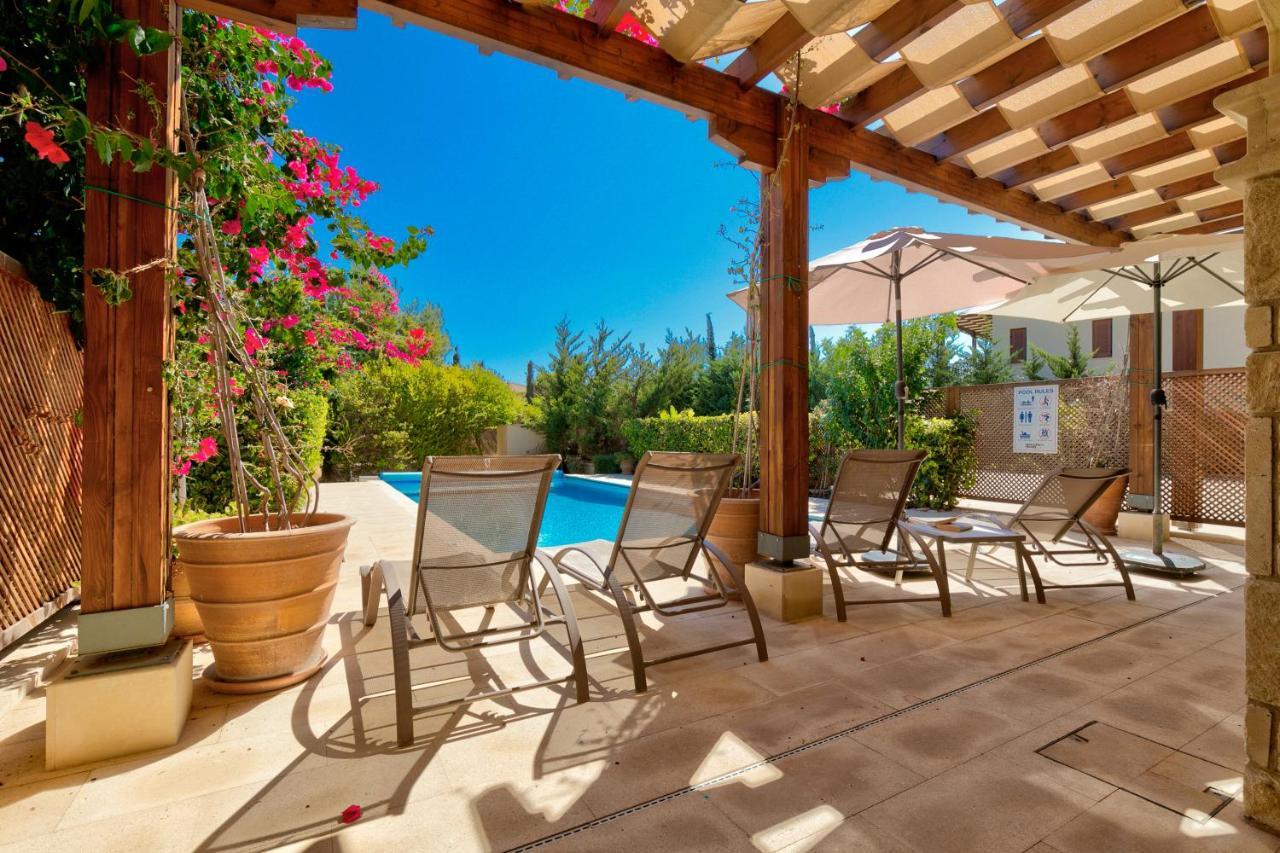 קוקליה 2 Bedroom Apartment Eros With Private Pool And Garden, Aphrodite Hills Resort מראה חיצוני תמונה